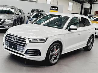 2019 Audi SQ5 - Thumbnail