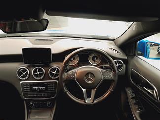 2015 Mercedes-Benz A 180 - Thumbnail