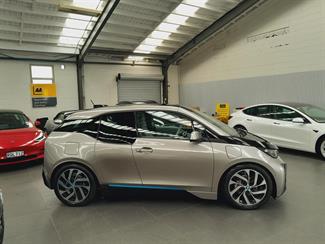 2015 BMW i3 - Thumbnail