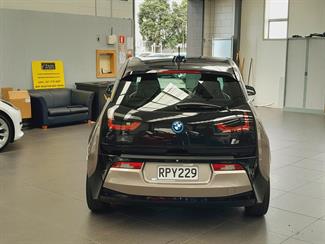 2015 BMW i3 - Thumbnail