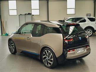 2015 BMW i3 - Thumbnail