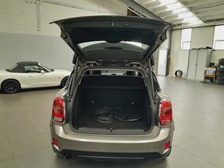 2017 Mini Countryman - Thumbnail