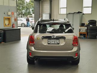 2017 Mini Countryman - Thumbnail