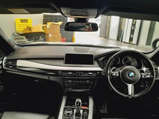 2016 BMW X5 - Thumbnail