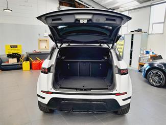 2020 Land Rover Range Rover Evoque - Thumbnail