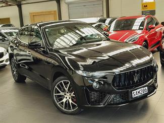 2021 Maserati Levante - Thumbnail