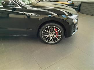 2021 Maserati Levante - Thumbnail