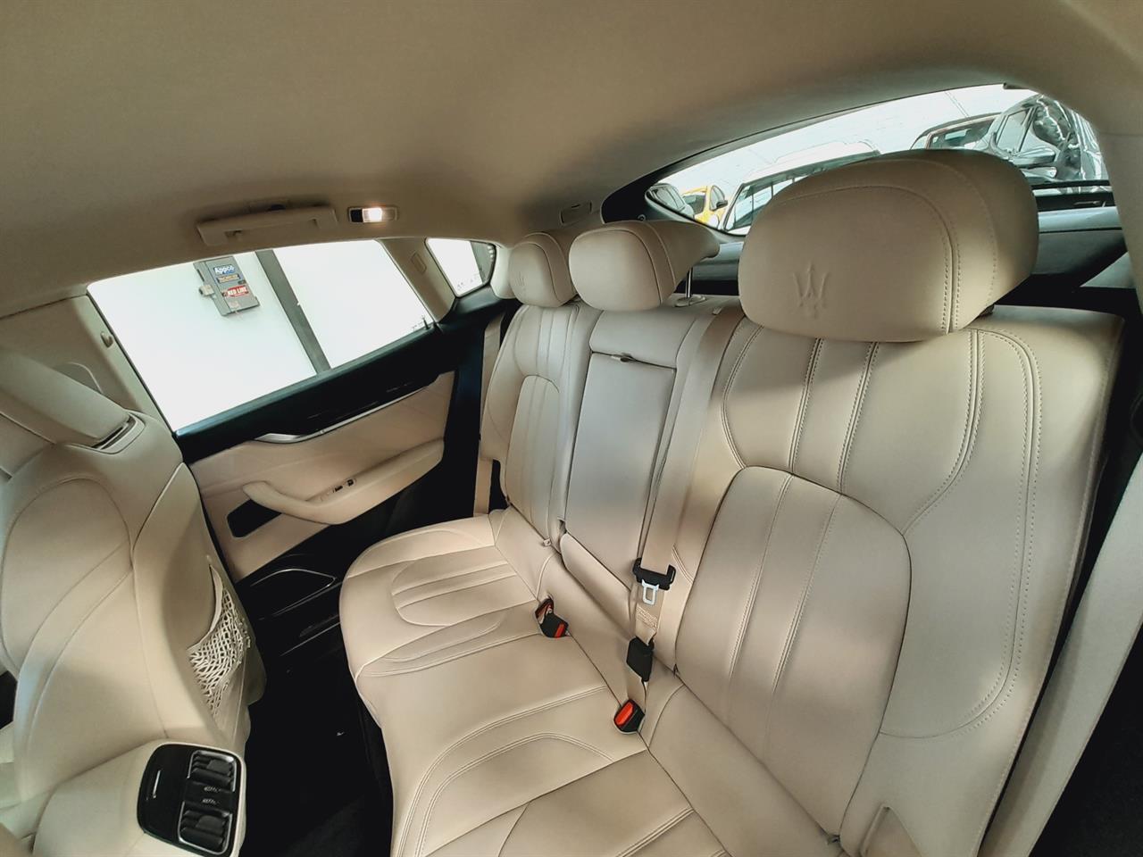 2021 Maserati Levante