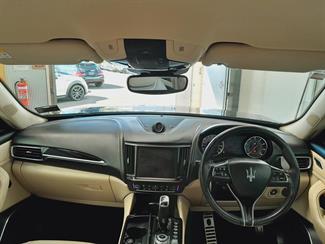 2021 Maserati Levante - Thumbnail