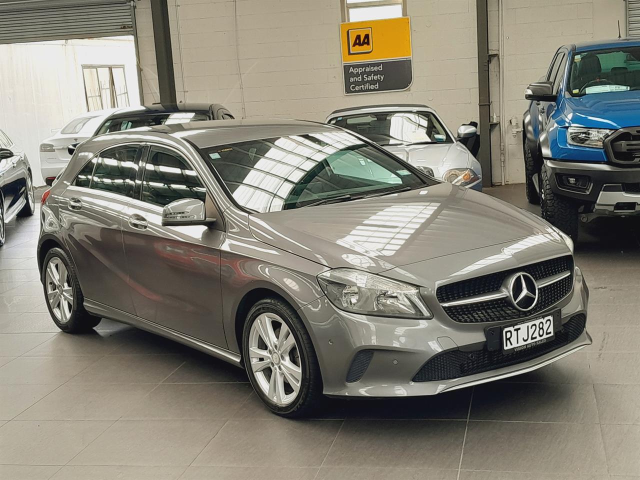 2016 Mercedes-Benz A 180