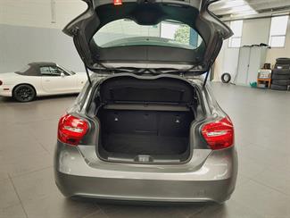 2016 Mercedes-Benz A 180 - Thumbnail