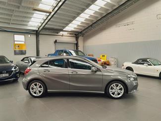 2016 Mercedes-Benz A 180 - Thumbnail