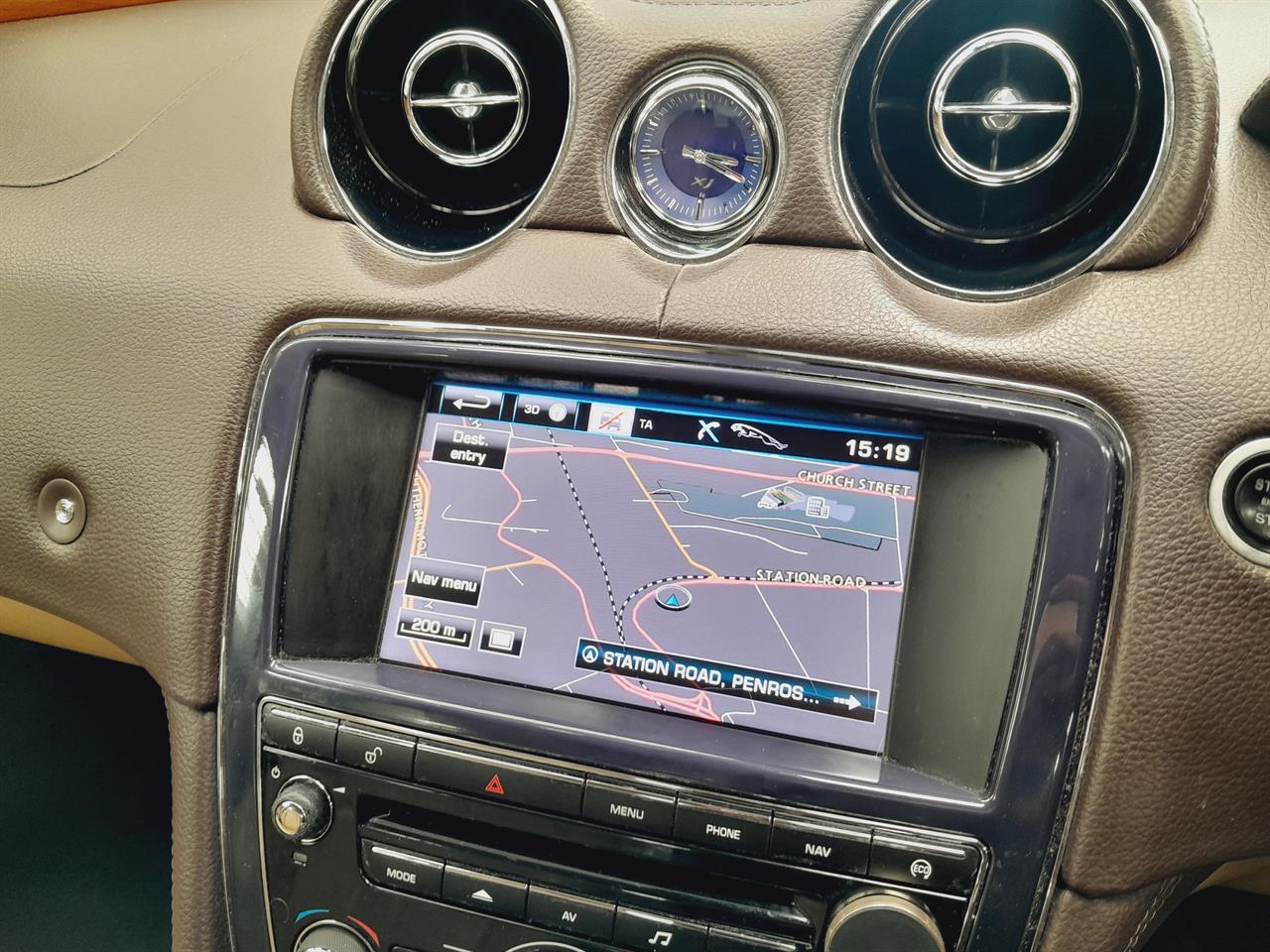 2013 Jaguar XJ