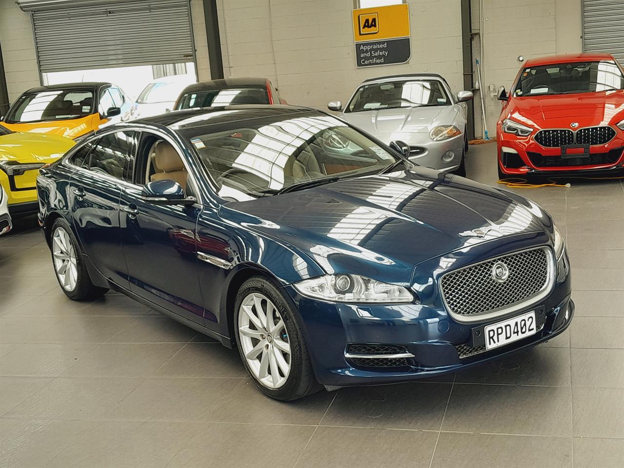 2013 Jaguar XJ