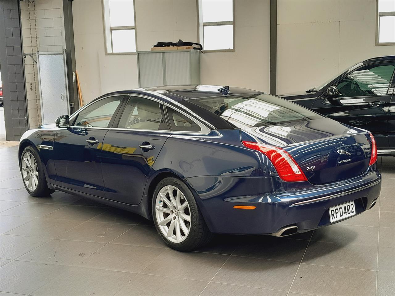 2013 Jaguar XJ
