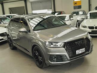 2016 Audi Q7 - Thumbnail