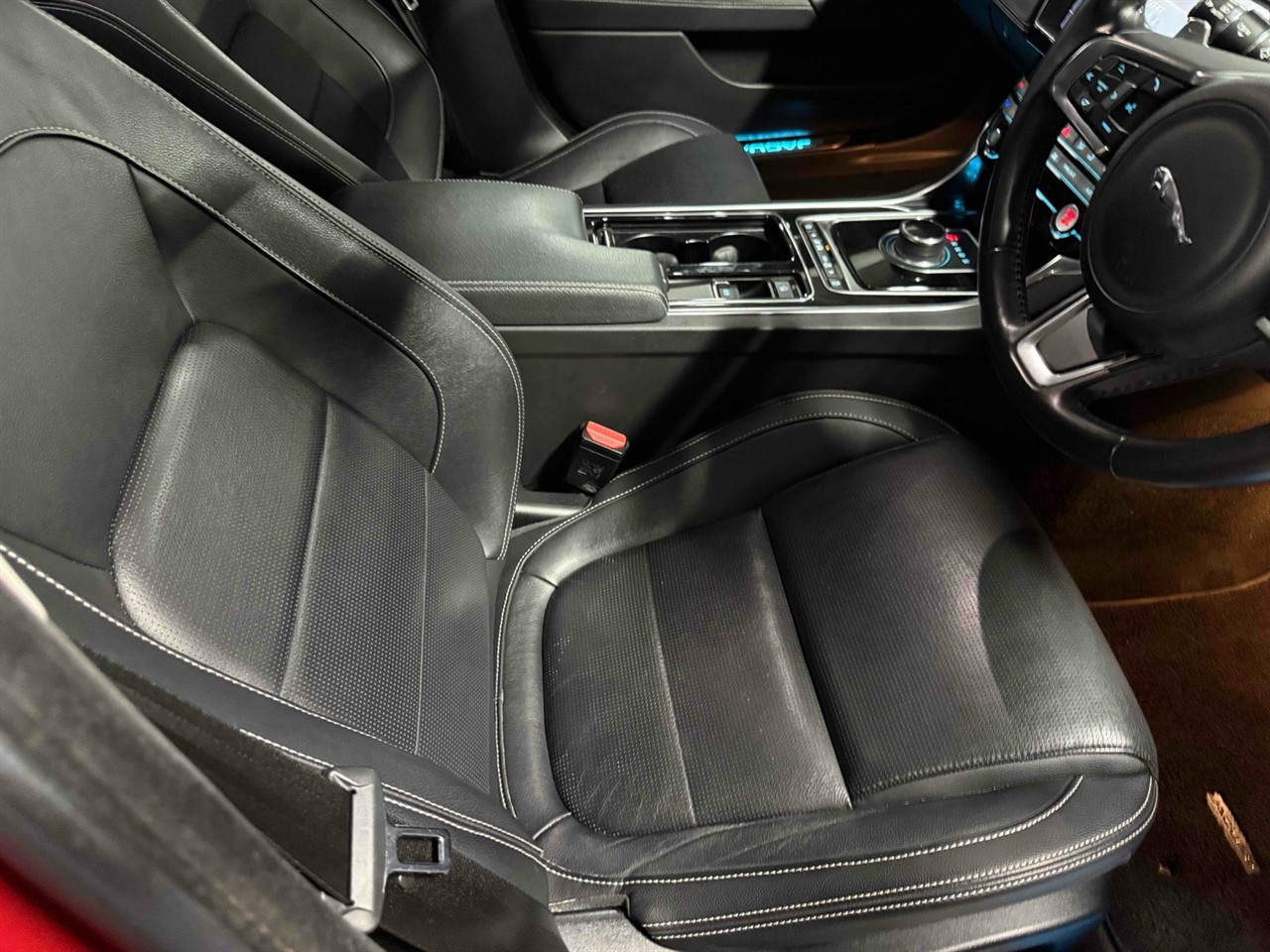 2018 Jaguar XE