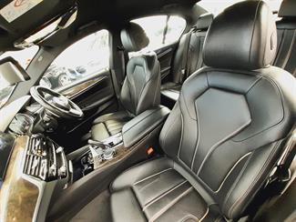 2018 BMW 530e - Thumbnail