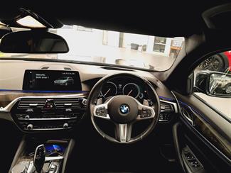 2018 BMW 523i - Thumbnail