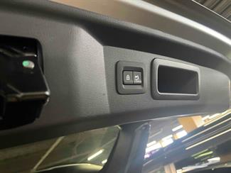 2023 Mazda CX-60 - Thumbnail