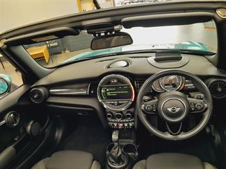 2017 Mini Cooper - Thumbnail