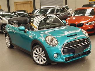 2017 Mini Cooper - Thumbnail