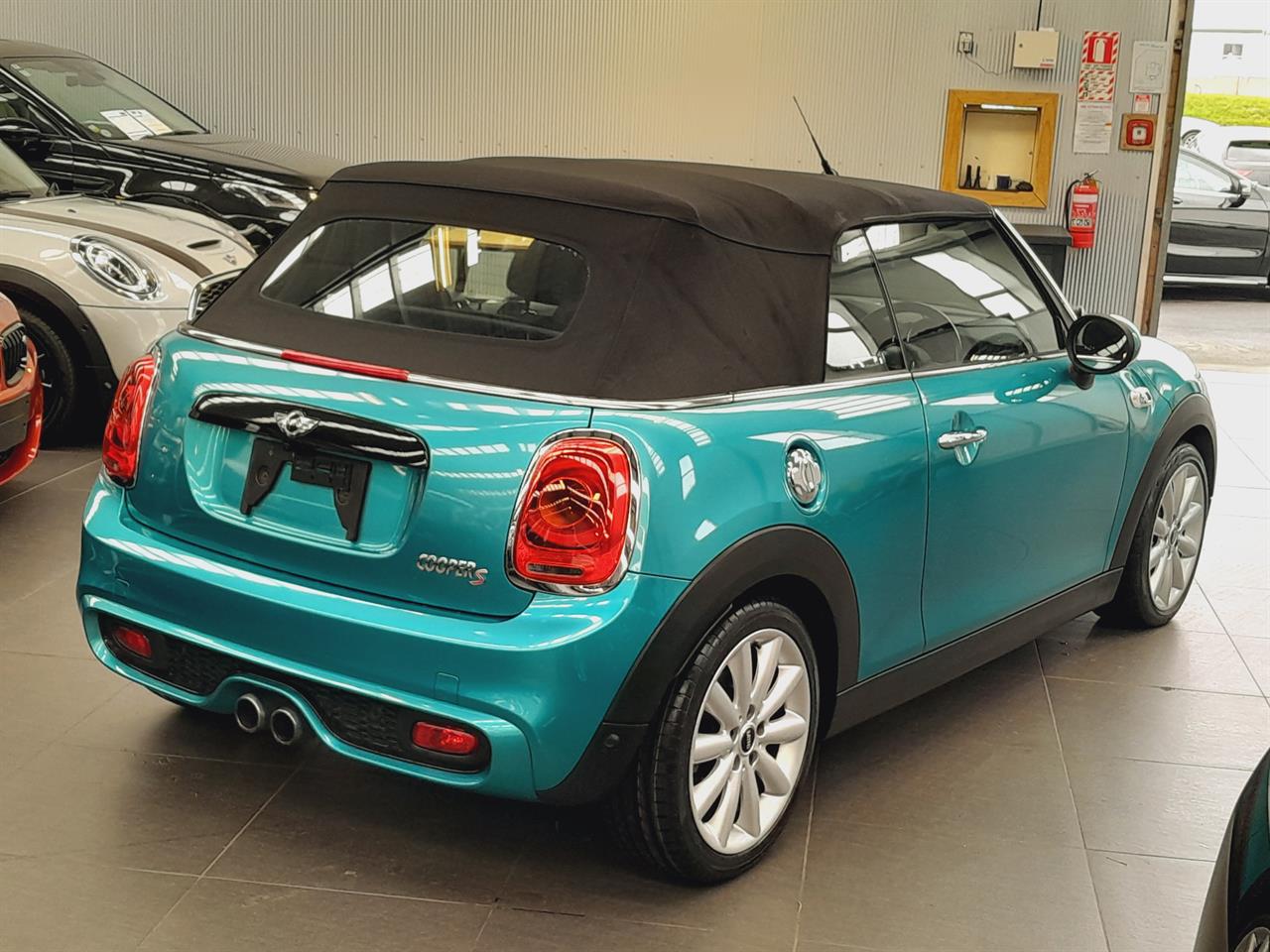 2017 Mini Cooper