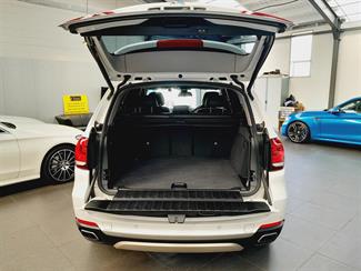 2018 BMW X5 - Thumbnail