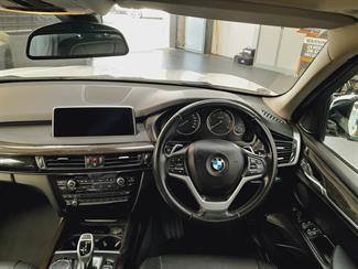 2018 BMW X5 - Thumbnail