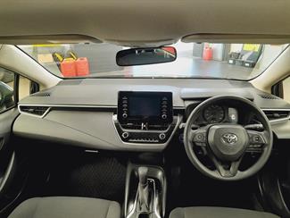 2021 Toyota Corolla - Thumbnail