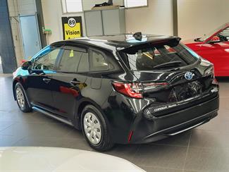 2021 Toyota Corolla - Thumbnail