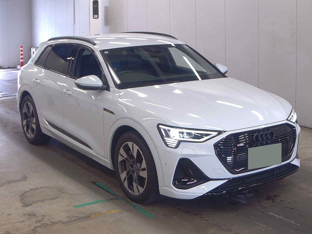2022 Audi Q8