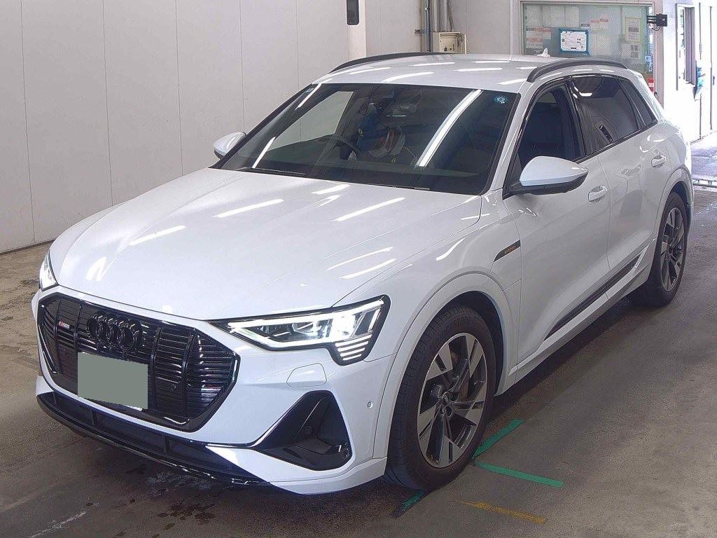 2022 Audi Q8