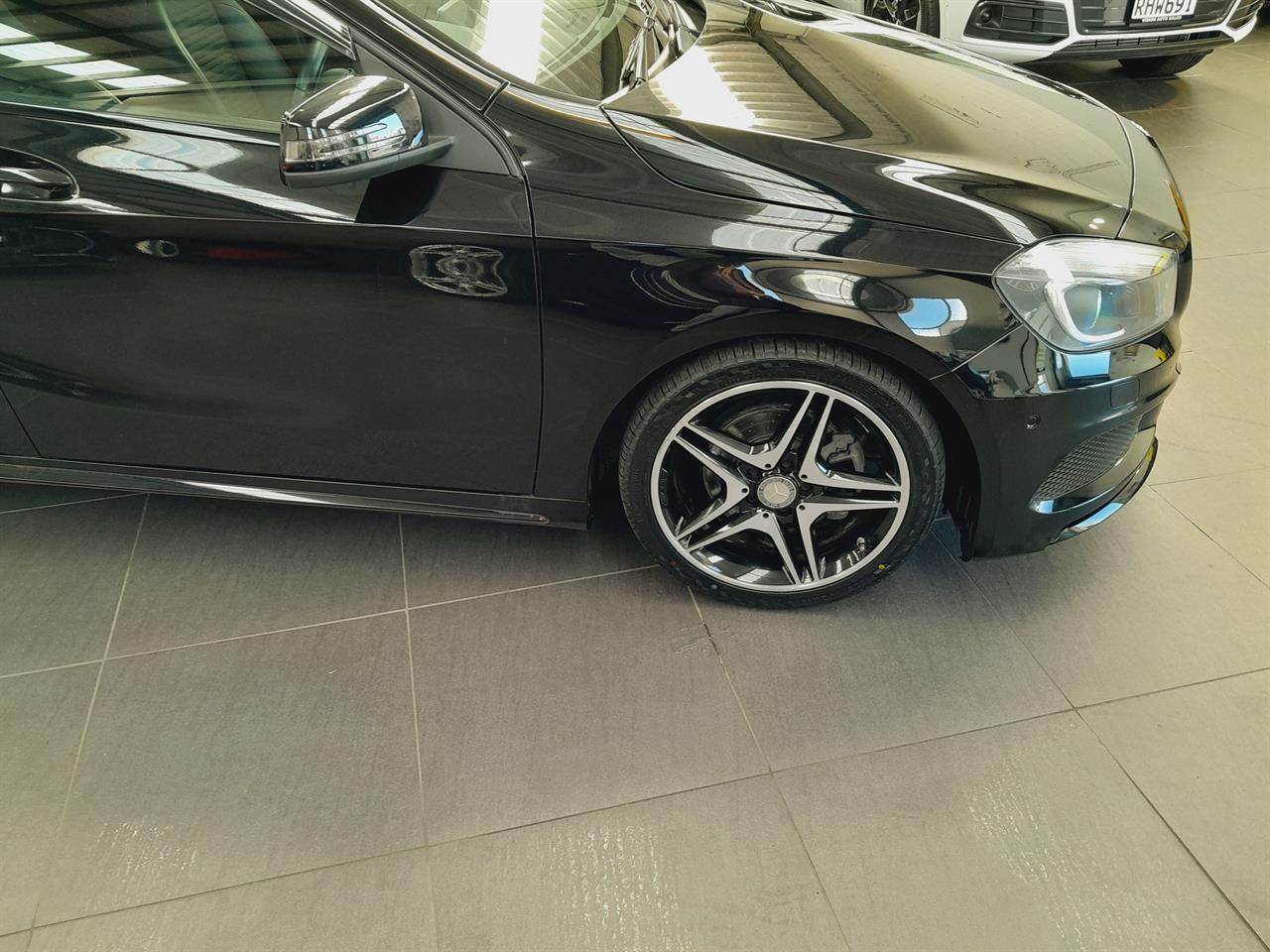 2014 Mercedes-Benz A 180