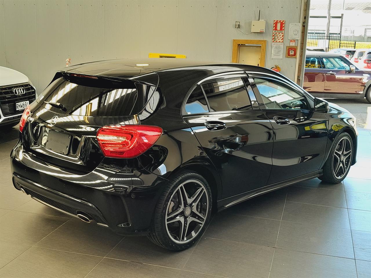 2014 Mercedes-Benz A 180