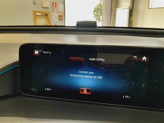 2021 Mercedes-Benz EQC - Thumbnail