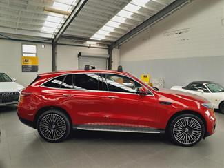 2021 Mercedes-Benz EQC - Thumbnail