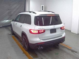 2021 Mercedes-Benz GLB 250 - Thumbnail