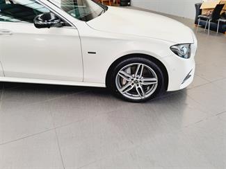 2018 Mercedes-Benz E 350 e - Thumbnail