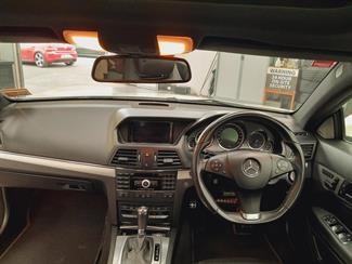 2010 Mercedes-Benz E 500 - Thumbnail