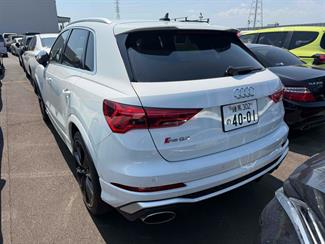 2021 Audi RS Q3 - Thumbnail