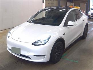 2024 Tesla Model Y - Thumbnail