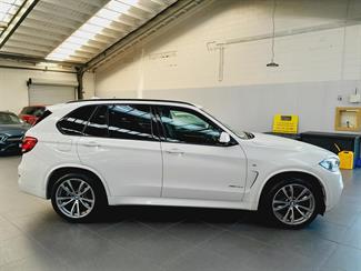 2017 BMW X5 - Thumbnail