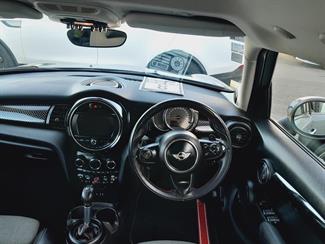 2018 Mini Cooper - Thumbnail