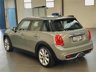 2018 Mini Cooper - Thumbnail