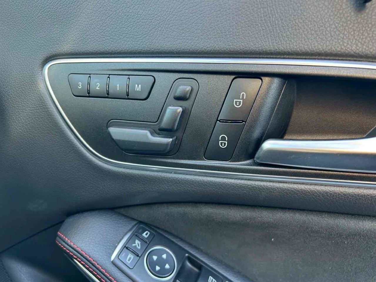 2016 Mercedes-Benz CLA 180