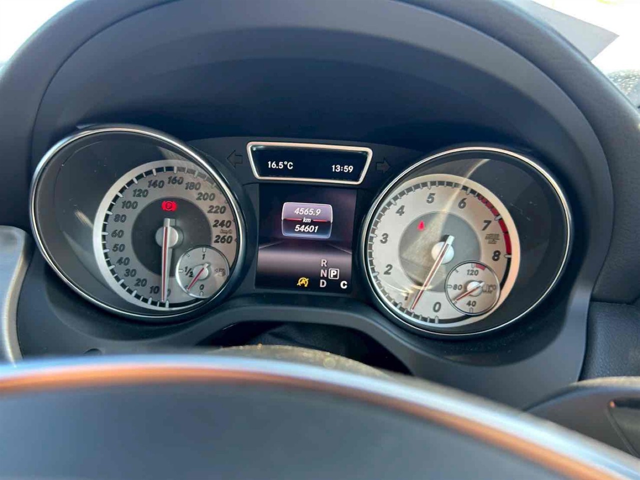 2016 Mercedes-Benz CLA 180