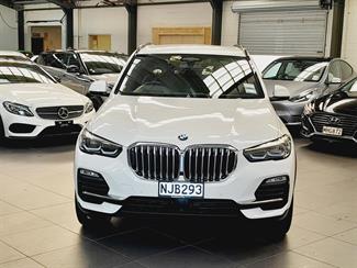2021 BMW X5 - Thumbnail