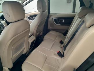 2016 Land Rover Discovery Sport - Thumbnail