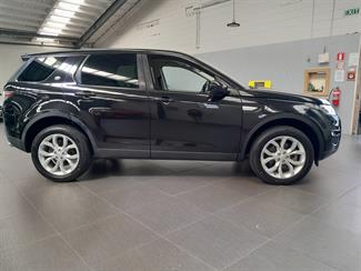 2016 Land Rover Discovery Sport - Thumbnail